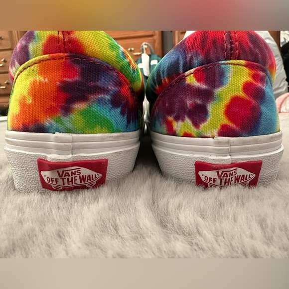 Vans Tie-Dye Slip-On Shoes - Picture 6 of 7